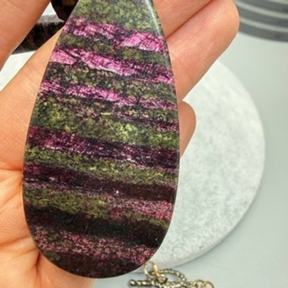RARE Natural Striped Gemstone Purple Crystal Necklace Earring Set 15"